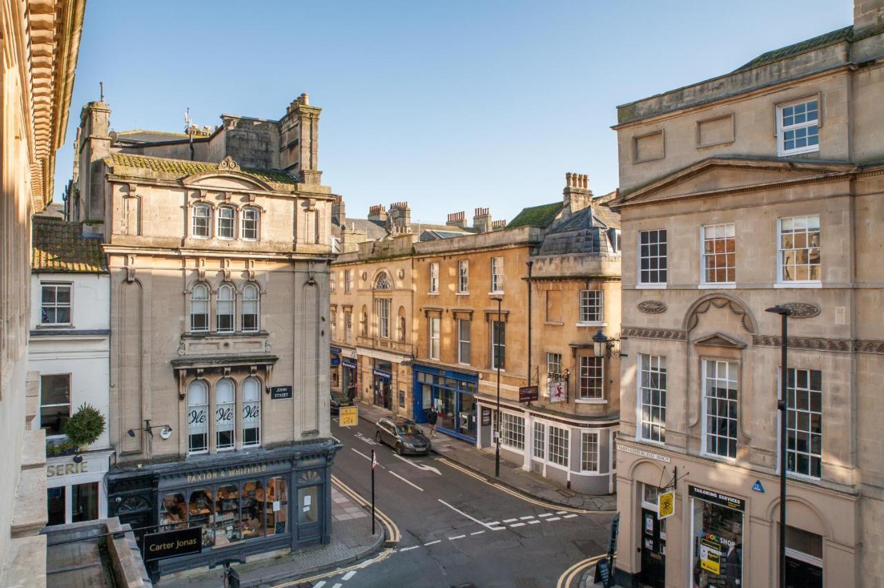 City Centre Stunning House-Roman Baths - 3Min Walk - 4 Bedrooms ภายนอก รูปภาพ